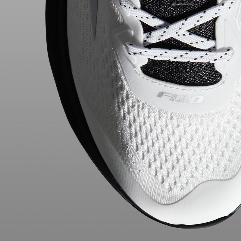Feature 2 - Breathable eco-friendly double-layer jacquard fabric upper